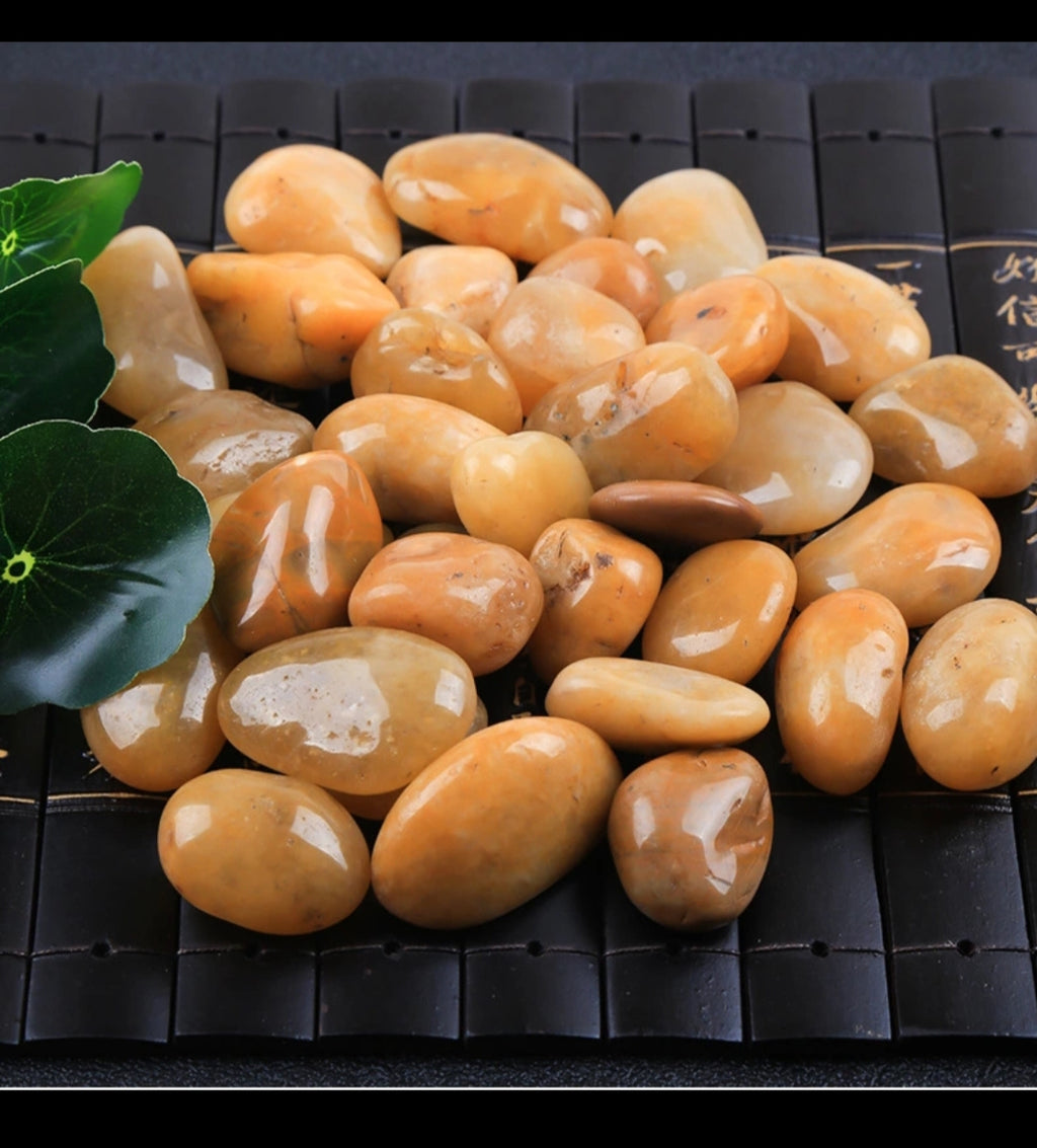 Fine, polished pebbles (Yellow)