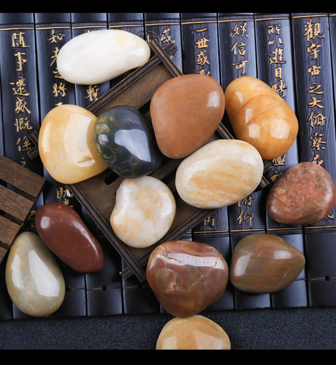 Fine, polished pebbles