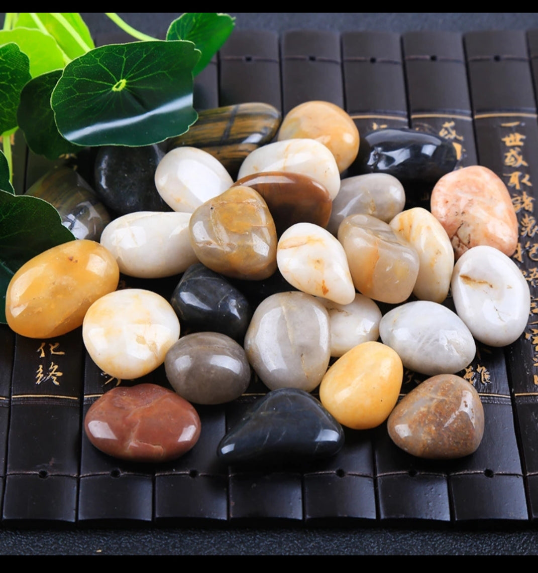 Fine, polished pebbles