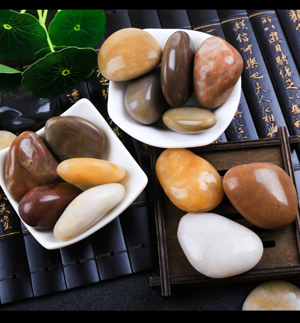 Fine, polished pebbles